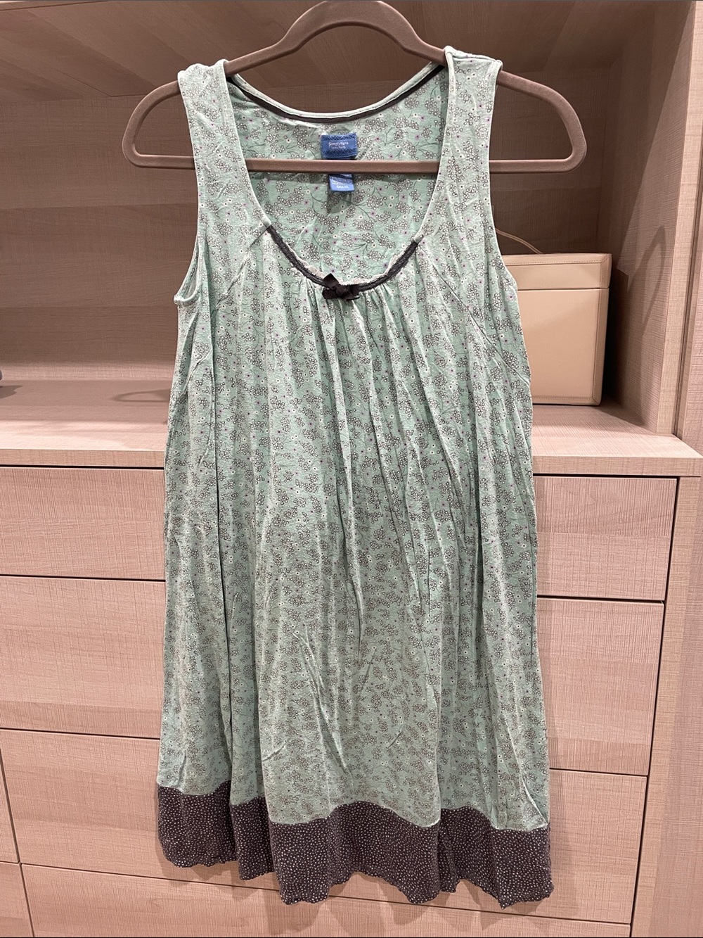 Simply Vera Vera Wang Mint Green Floral nightgown with Dark Trim